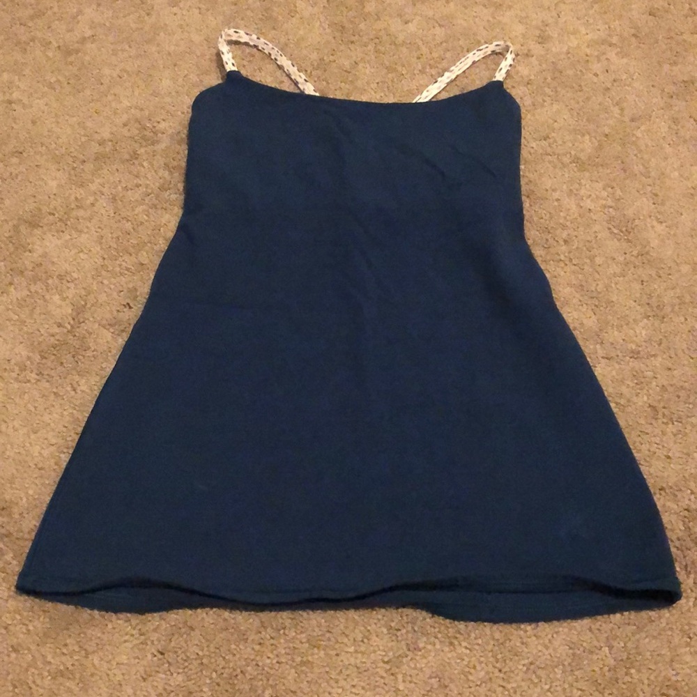Lululemon Dancing Warrior Tank- Size 4